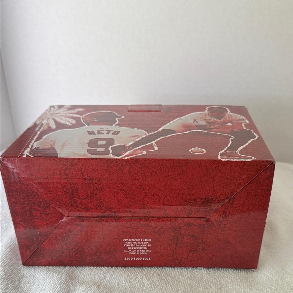 Angels Red Bobblehead Box - Picture 6 of 12